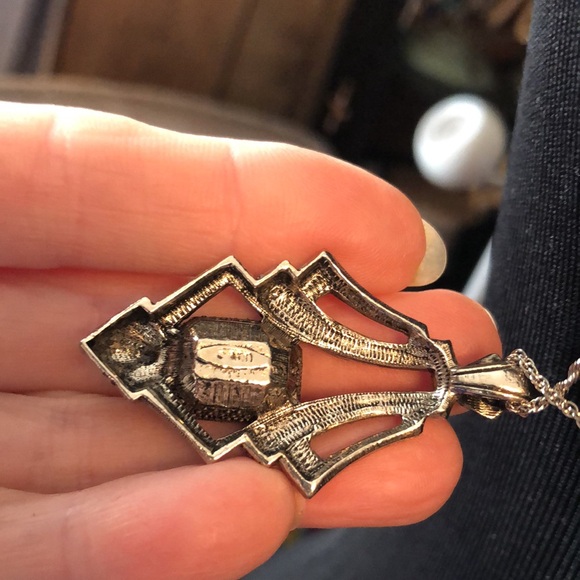 Vintage Purple Rhinestone AVON Necklace & Earring Set from the 1970’s!!! - Picture 5 of 17